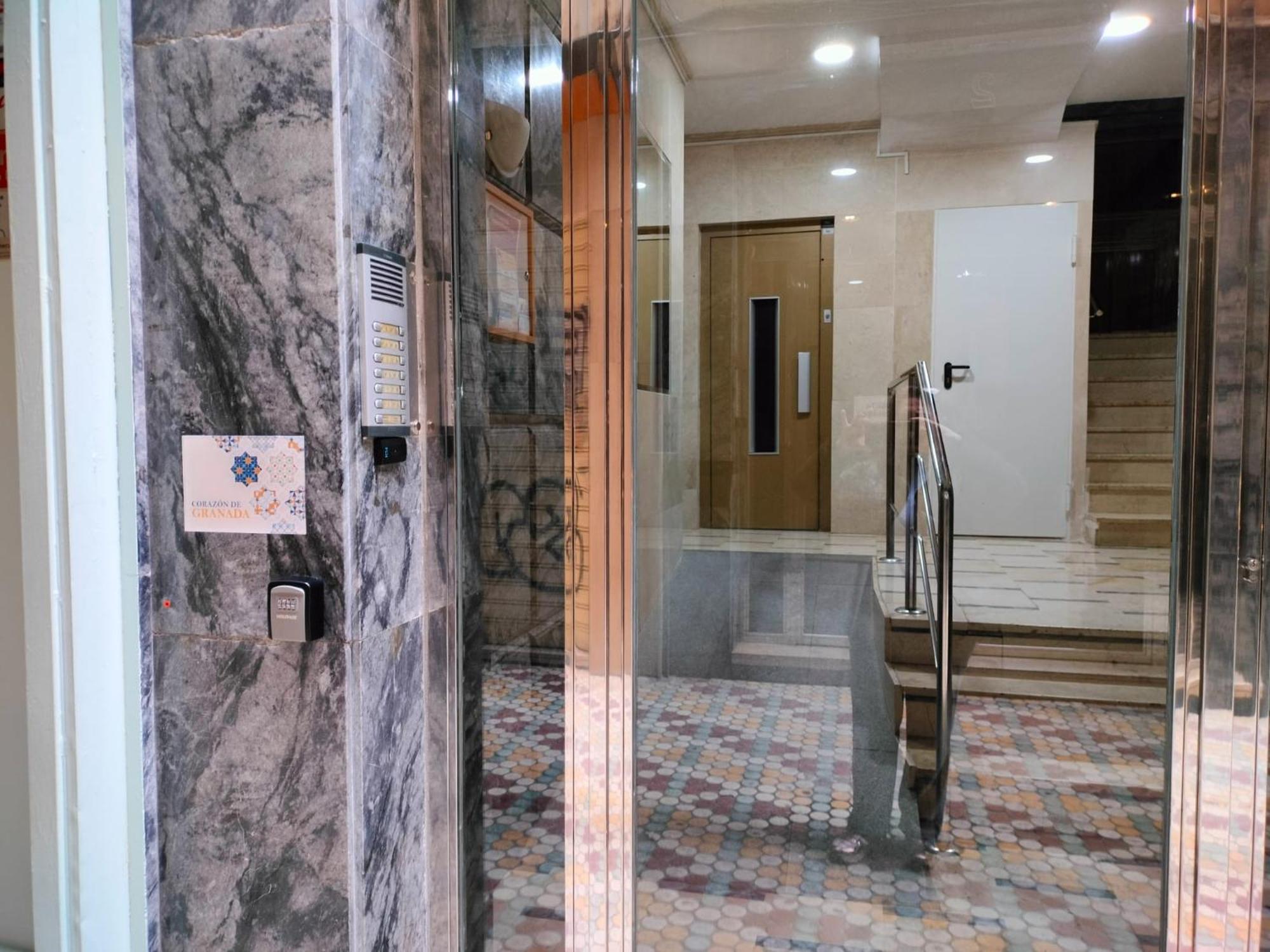 Corazon De Granada Apartment ภายนอก รูปภาพ
